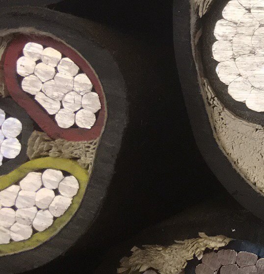 無鹵電纜在焚燒時氣體腐蝕性規范